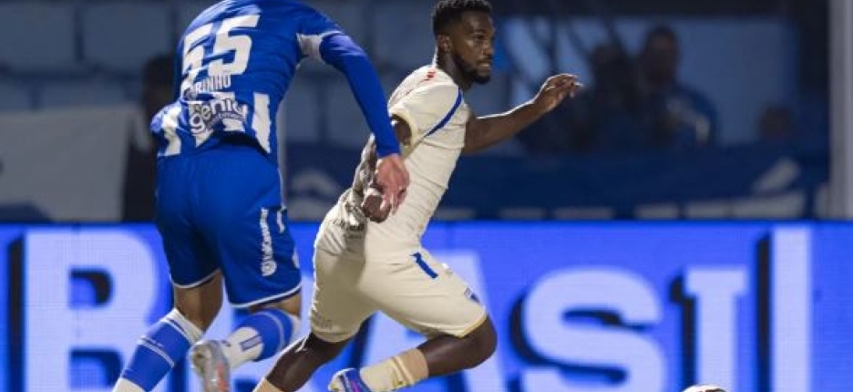 Fortaleza empata sem gols com o Ava�-SC e fica na vice-lideran�a da S�rie B do Brasileir�o